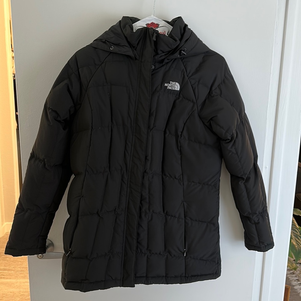 North Face Women’s 550 Fill Power Down Hooded Parka